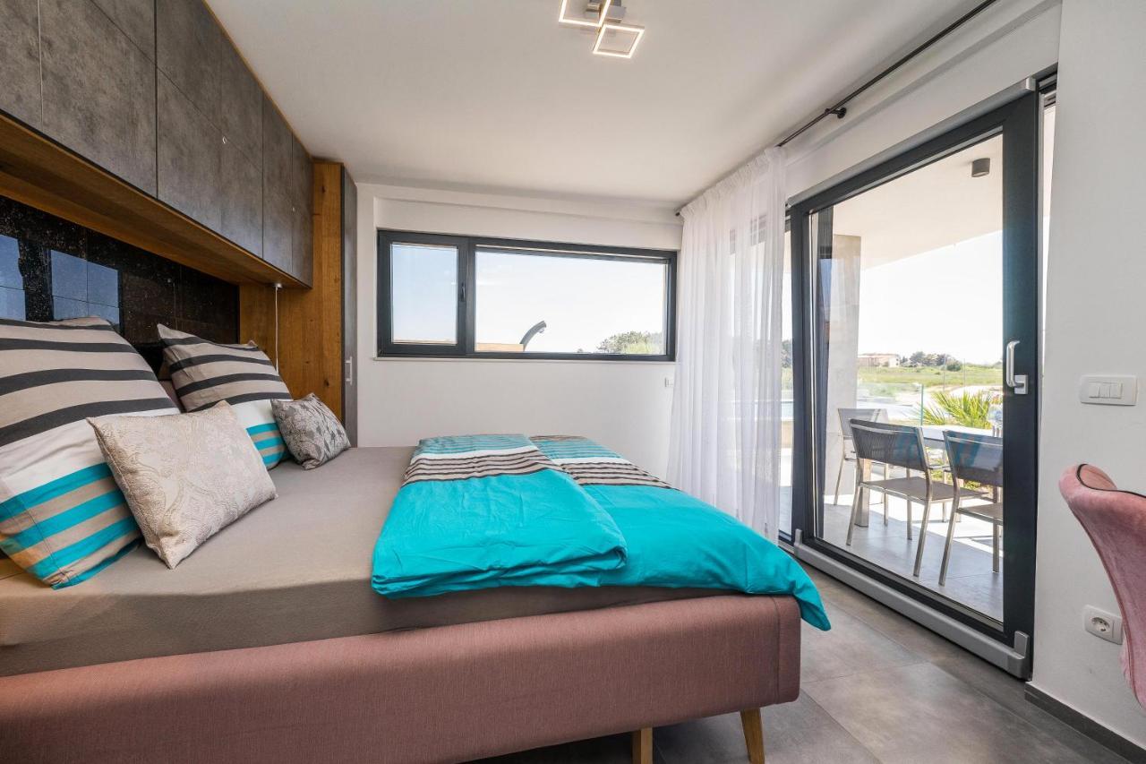 פריבלאקה Jamc Dream Familientraum Direkt Am Meer Mit Beheiztem Pool מראה חיצוני תמונה