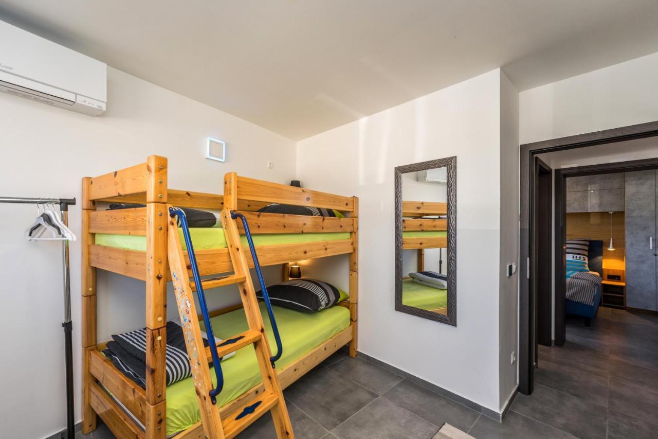 פריבלאקה Jamc Dream Familientraum Direkt Am Meer Mit Beheiztem Pool מראה חיצוני תמונה